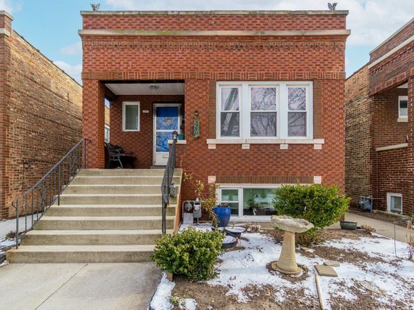 3441 Gunderson Avenue, Berwyn, IL 60402