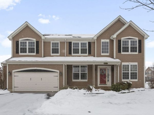 658 N Silver Leaf Lane, Round Lake, IL 60073