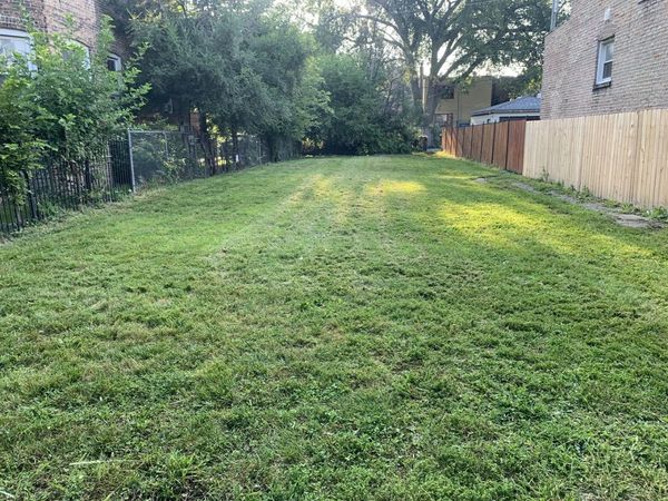 144 N Laramie Avenue, Chicago, IL 60644