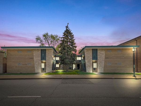 3011 W 87th Street, Evergreen Park, IL 60805