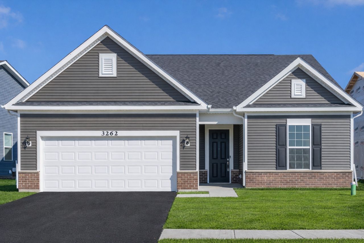 3262 Oak Creek Lane, Aurora, IL 60503 Main Photo