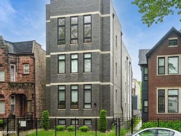 4730 S Champlain Avenue, Unit 3, Chicago, IL 60615