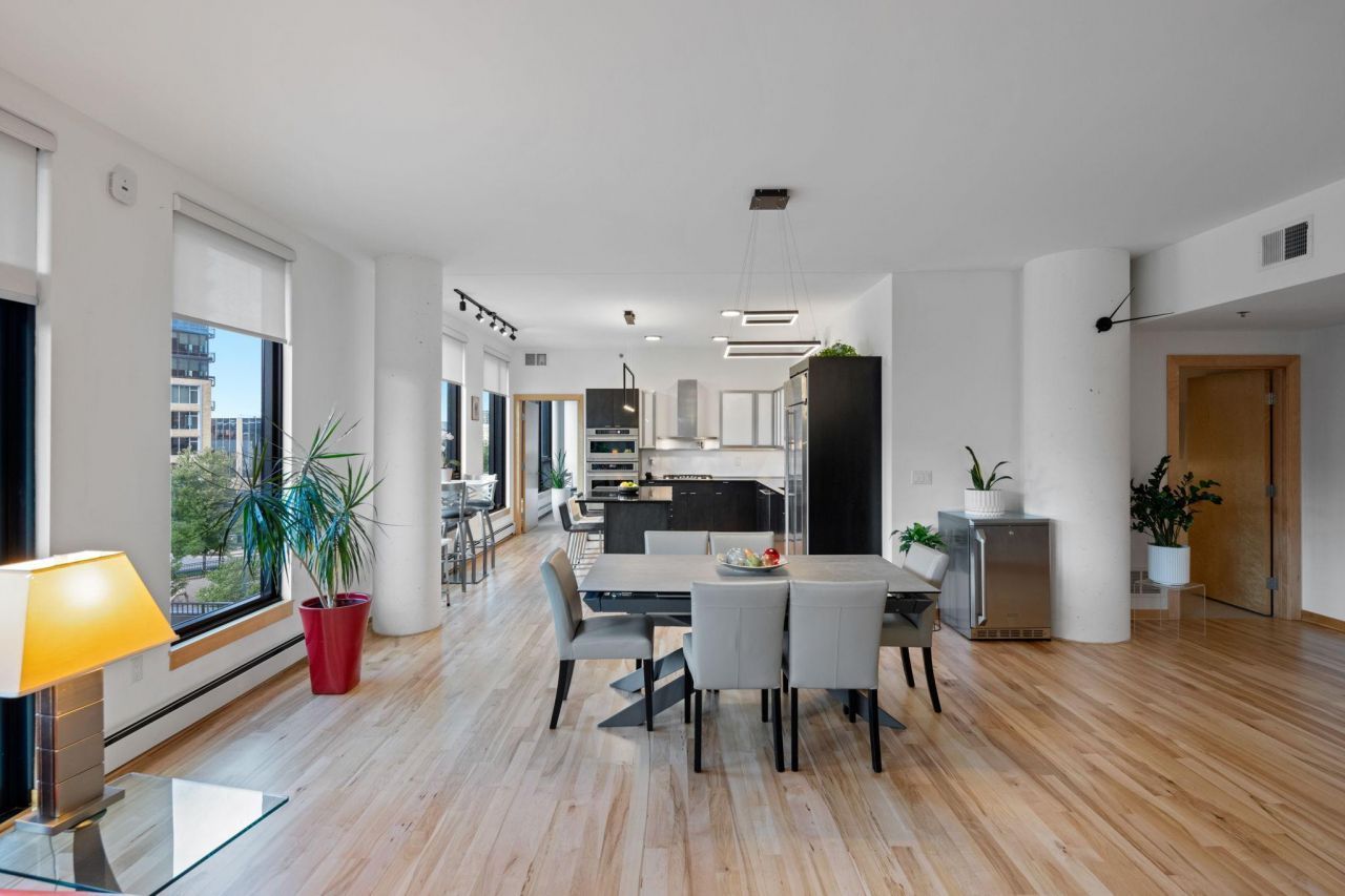 1240 S 2nd Street, Unit 306, Minneapolis, MN 55415 Main Photo