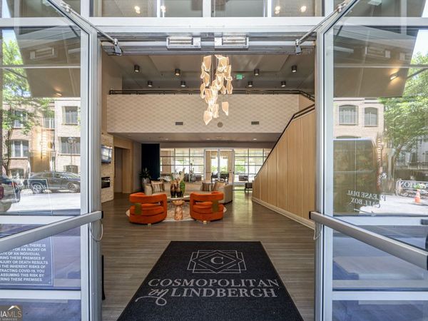 711 Cosmopolitan Drive NE, Unit 338, Atlanta, GA 30324