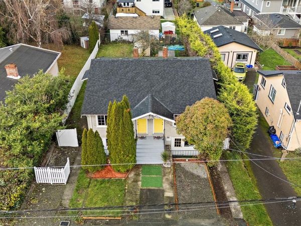 3022 Donald St, Unit 3020, Saanich, BC V9A 1Y2