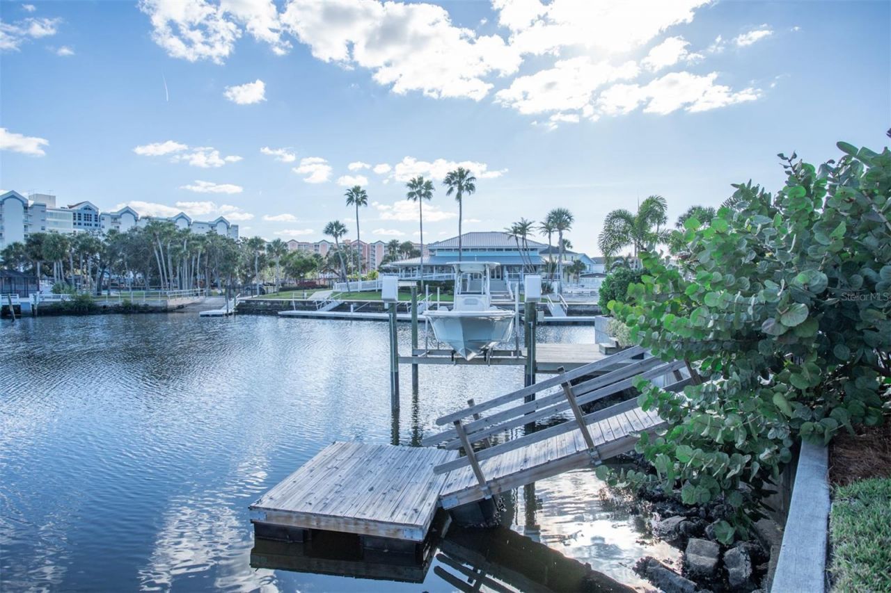 6109 Bayside Drive, New Port Richey, FL 34652 Photo