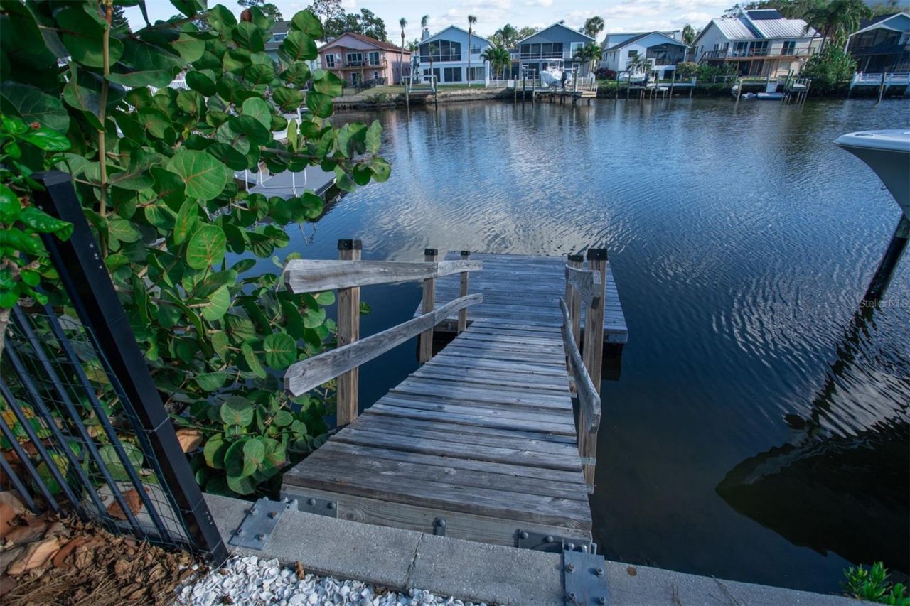 6109 Bayside Drive, New Port Richey, FL 34652 Photo