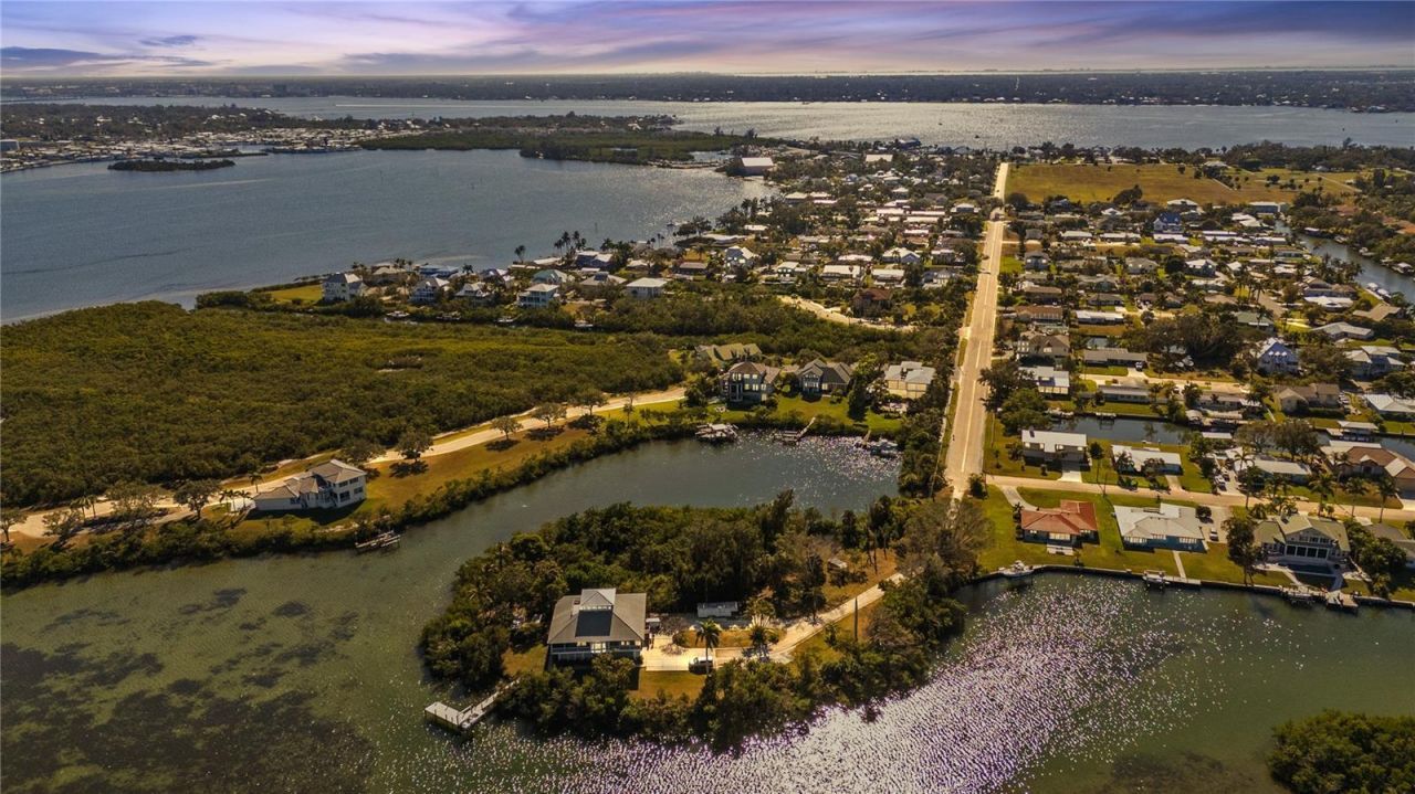 4208 Redfish Court, Palmetto, FL 34221 Photo