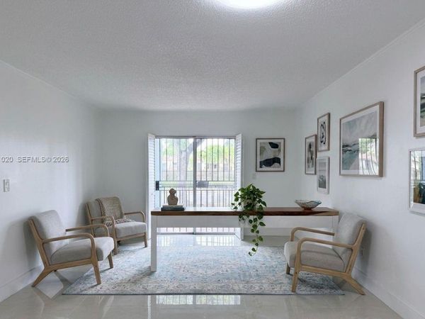 160 SW 30th Ave, Unit 104A, Miami, FL 33135