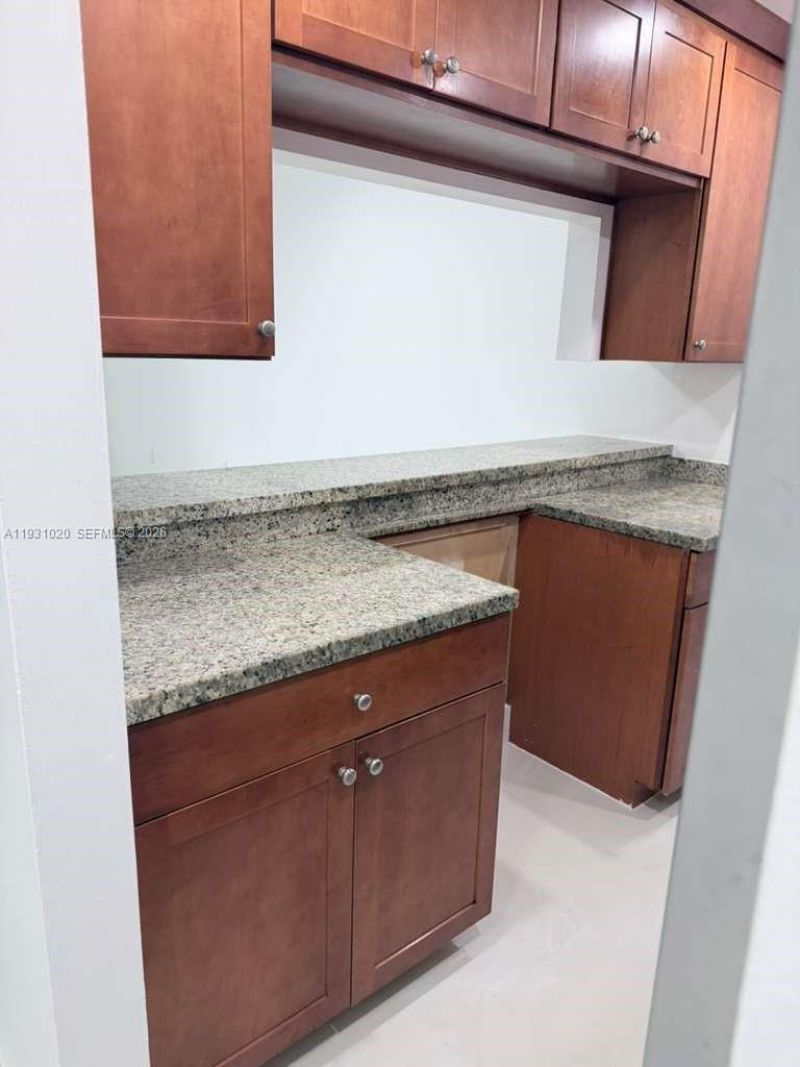 160 SW 30th Ave, Unit 104A, Miami, FL 33135 Photo