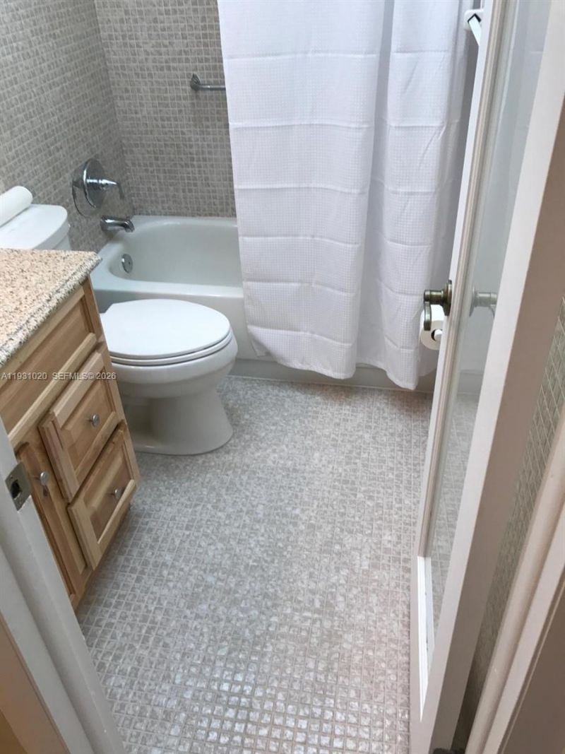 160 SW 30th Ave , Unit 104A, Miami, FL 33135 Photo