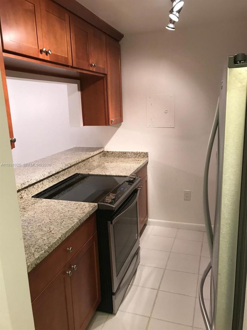 160 SW 30th Ave , Unit 104A, Miami, FL 33135 Photo