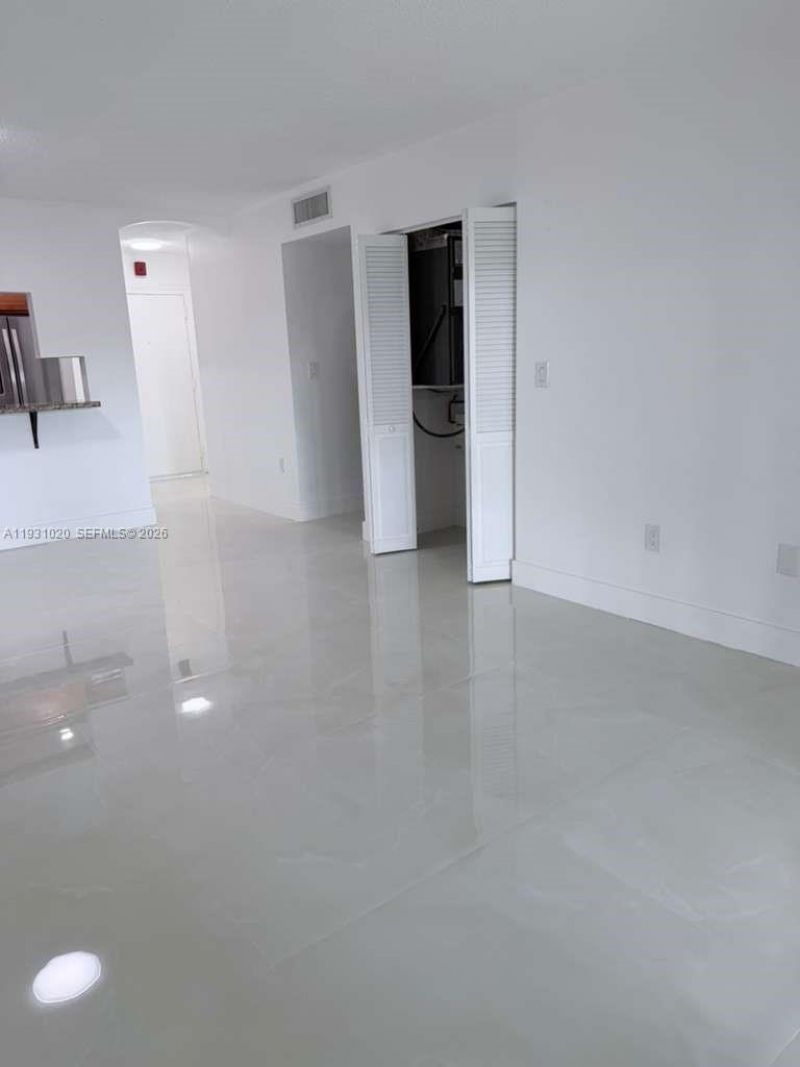 160 SW 30th Ave, Unit 104A, Miami, FL 33135 Photo