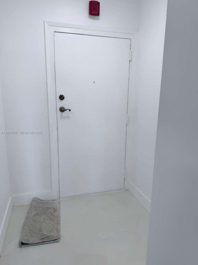 160 SW 30th Ave, Unit 104A, Miami, FL 33135 Photo