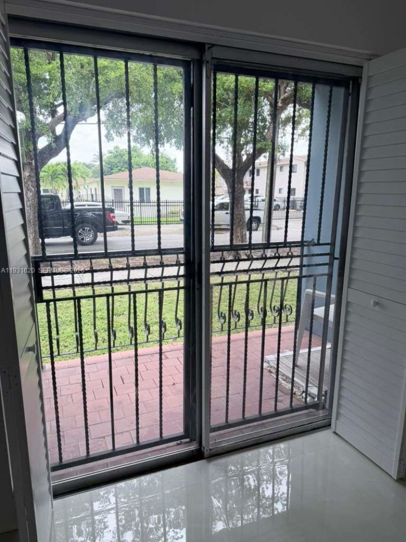 160 SW 30th Ave, Unit 104A, Miami, FL 33135 Photo