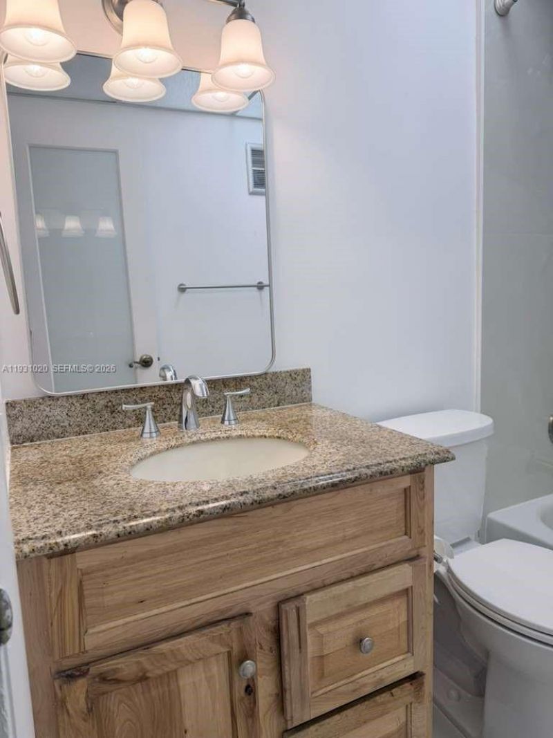 160 SW 30th Ave, Unit 104A, Miami, FL 33135 Photo