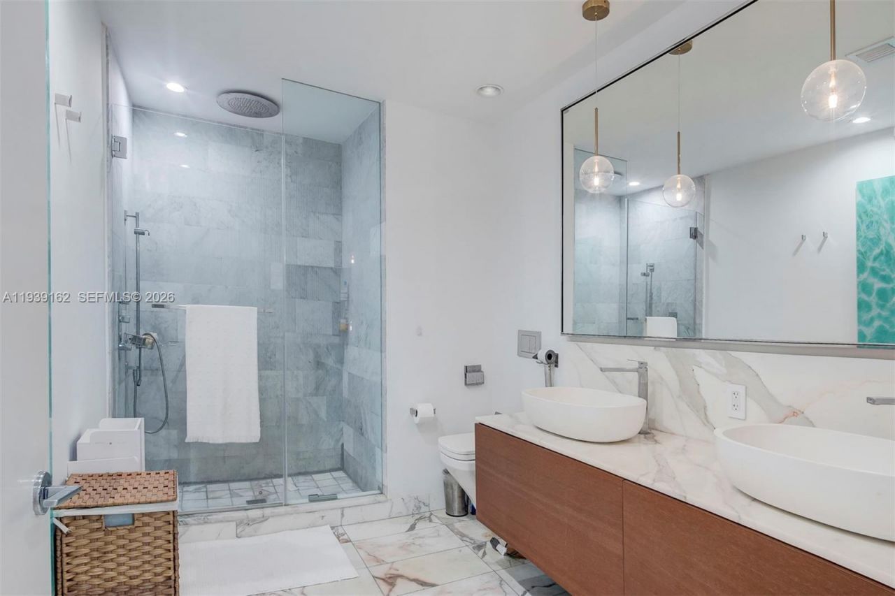 10201 Collins Ave, Unit 804, Bal Harbour, FL 33154 Photo