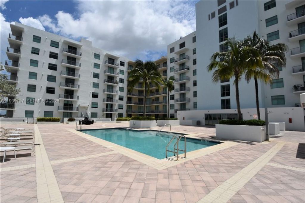 140 S Dixie Hwy, Unit 527, Hollywood, FL 33020 Photo