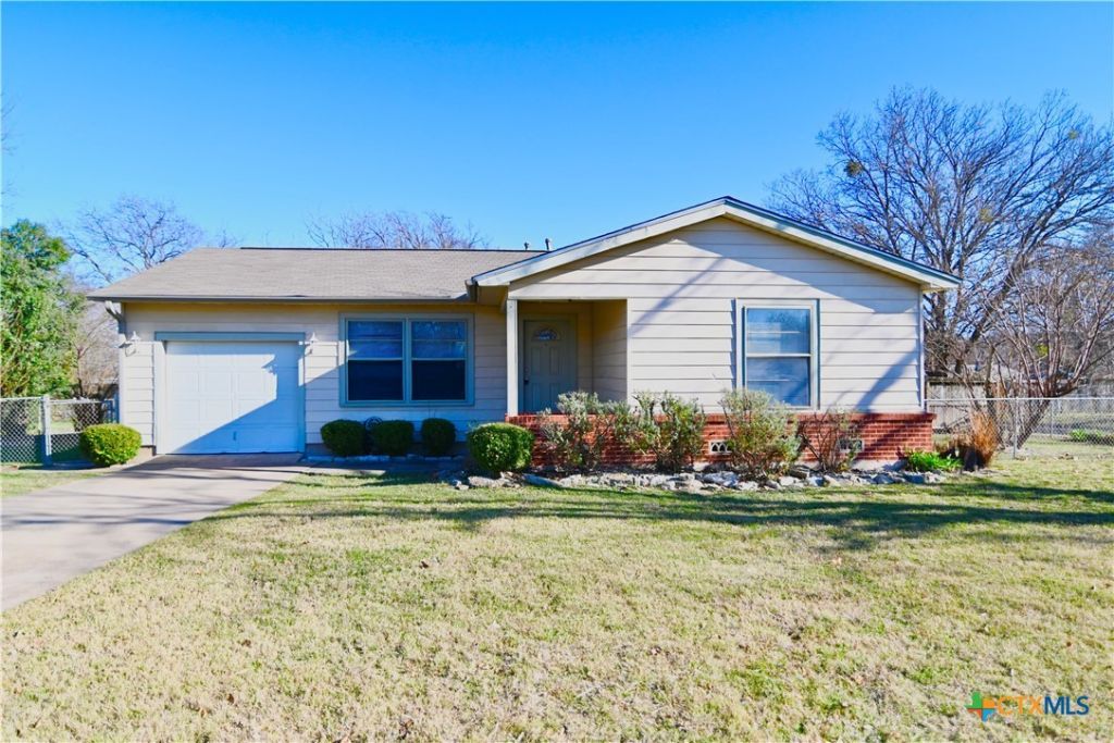 109 Ridge Street, Copperas Cove, TX 76522 Main Photo