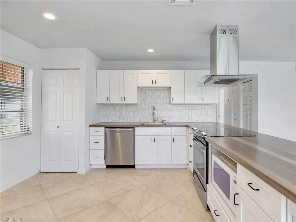 1400 Pompei Ln, Unit 52, Naples, FL 34103 Photo