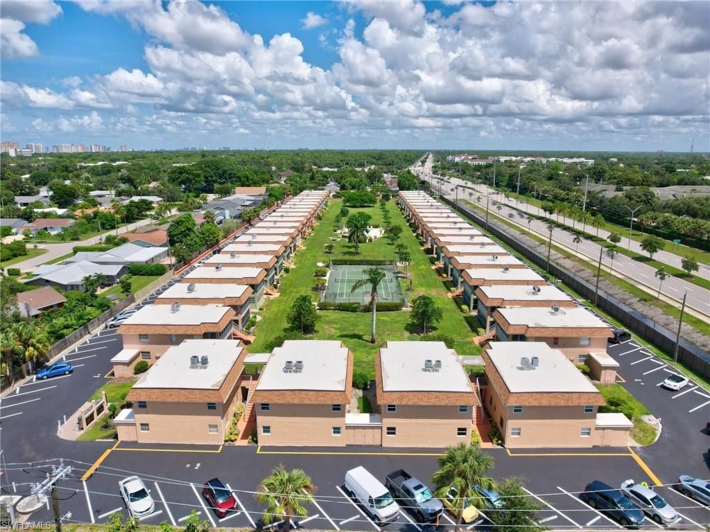1400 Pompei Ln, Unit 52, Naples, FL 34103 Photo
