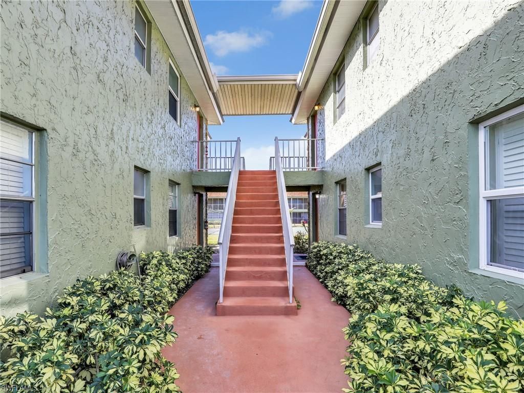 1400 Pompei Ln, Unit 52, Naples, FL 34103 Photo