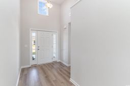 330 Barn Owl Way photo 4