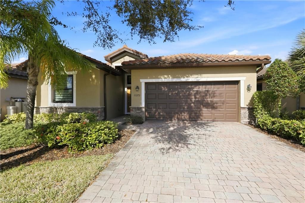 11273 Red Bluff Ln, Fort Myers, FL 33912 Photo