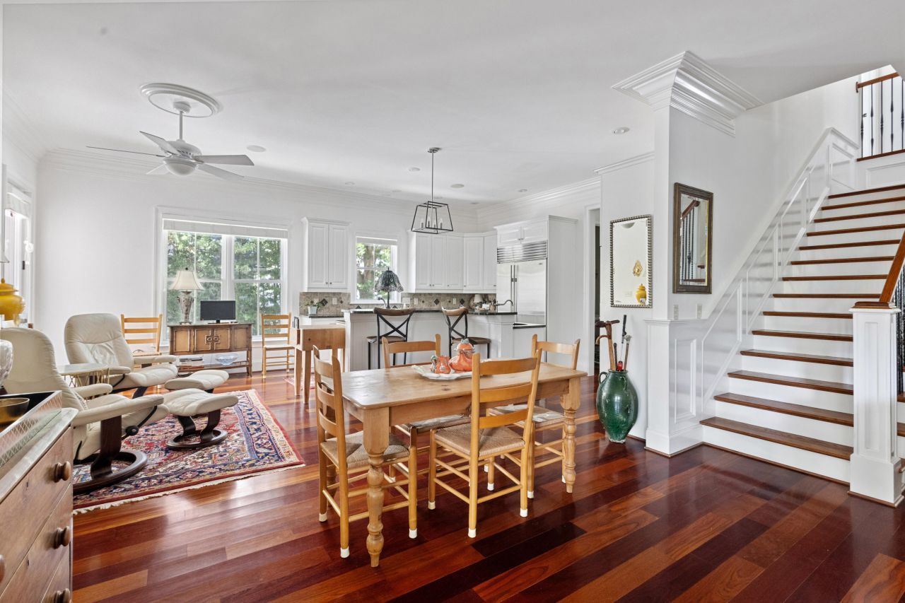 131 Balfour Drive Photo 25