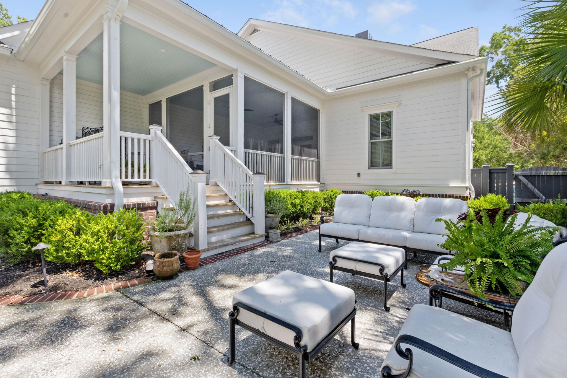 131 Balfour Drive Photo 48