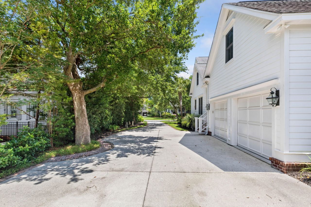 131 Balfour Drive Photo 51