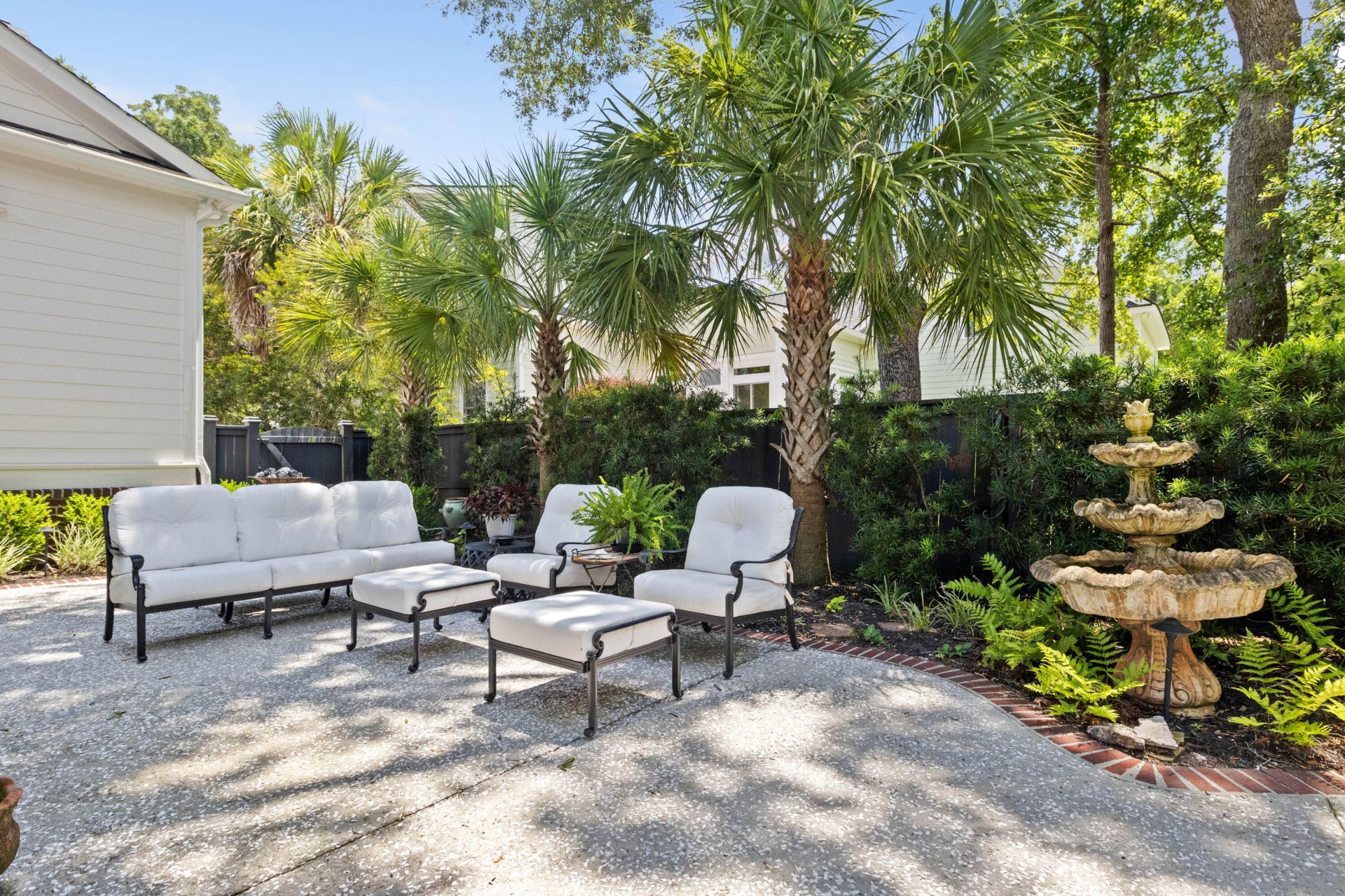 131 Balfour Drive Photo 52