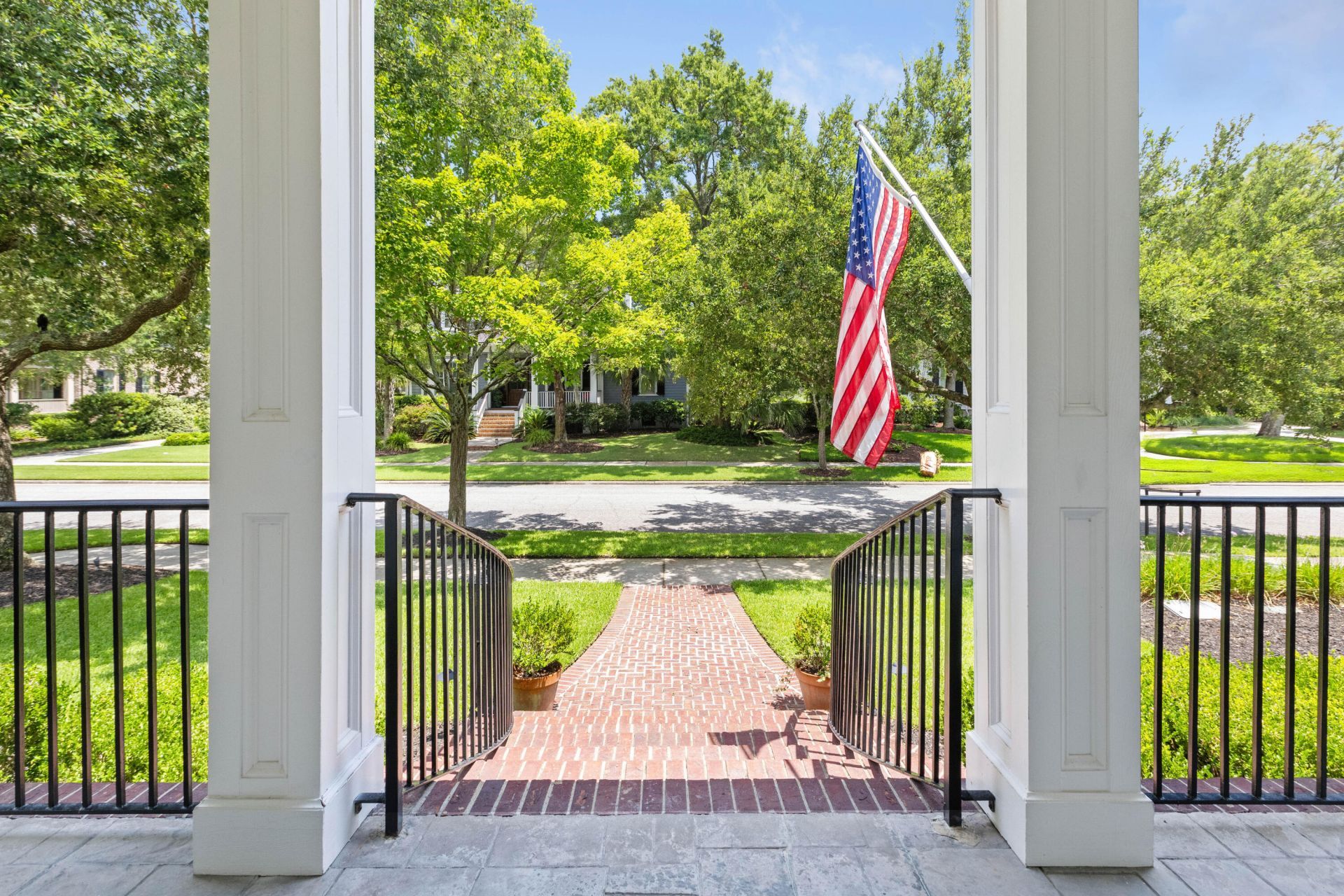 131 Balfour Drive Photo 6