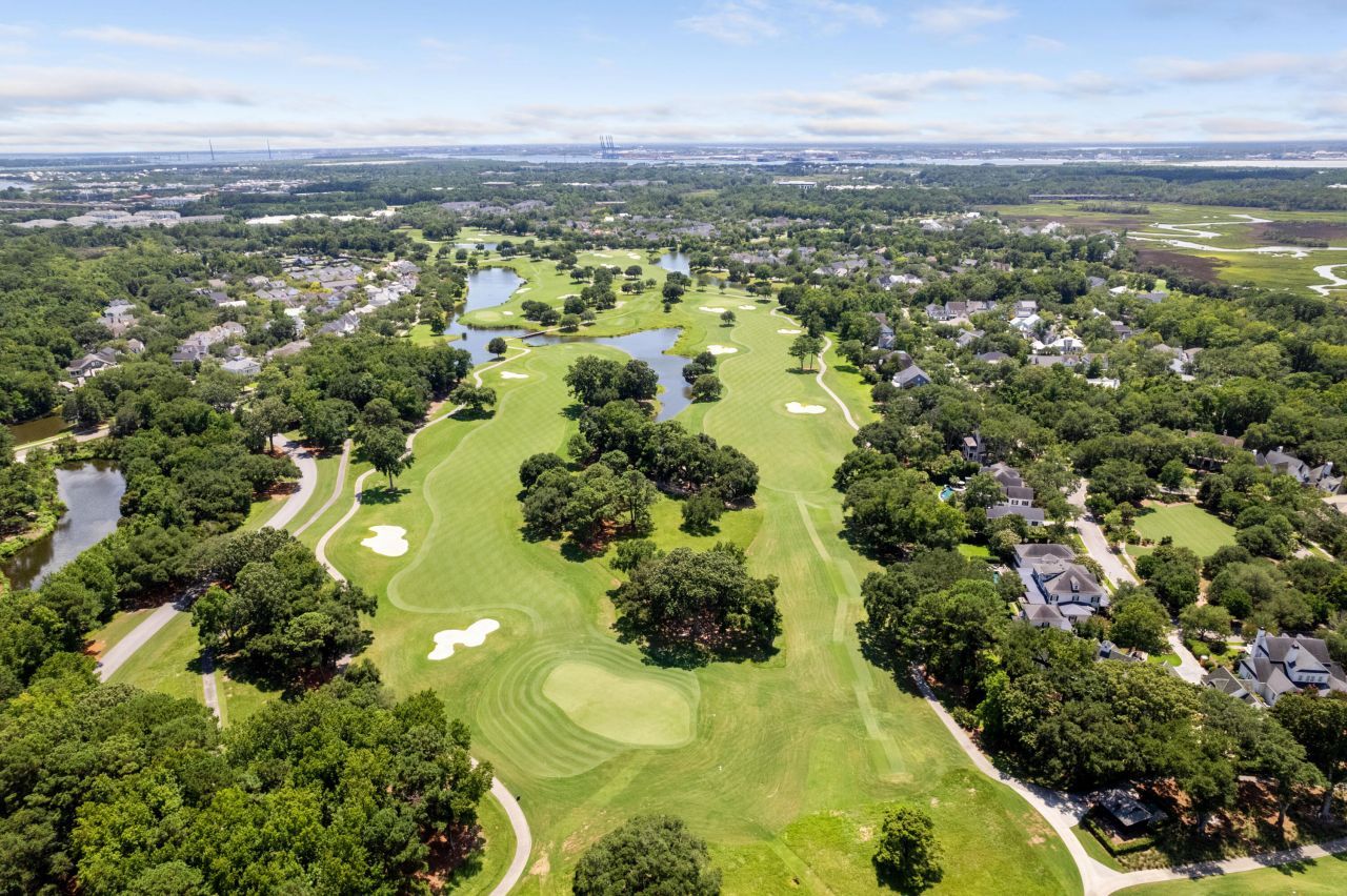 131 Balfour Drive Photo 68