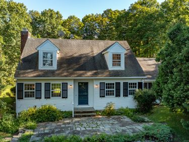 242 Tophet, Roxbury, CT 06783