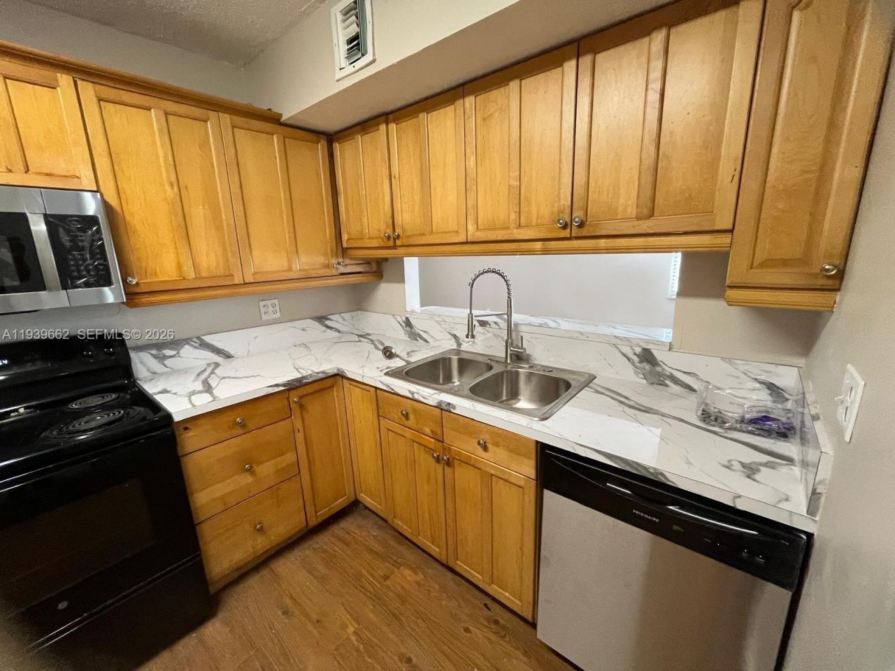 3400 Foxcroft Rd, Unit 115, Miramar, FL 33025 Photo