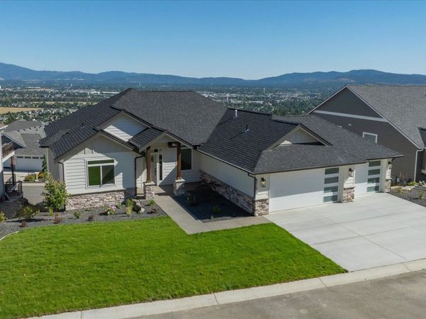 8712 E Ridgeline Ln, Spokane, WA 99217
