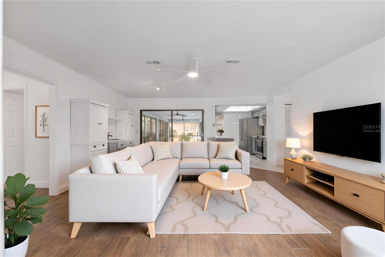 6242 NW 105th Avenue, Alachua, FL 32615 Photo