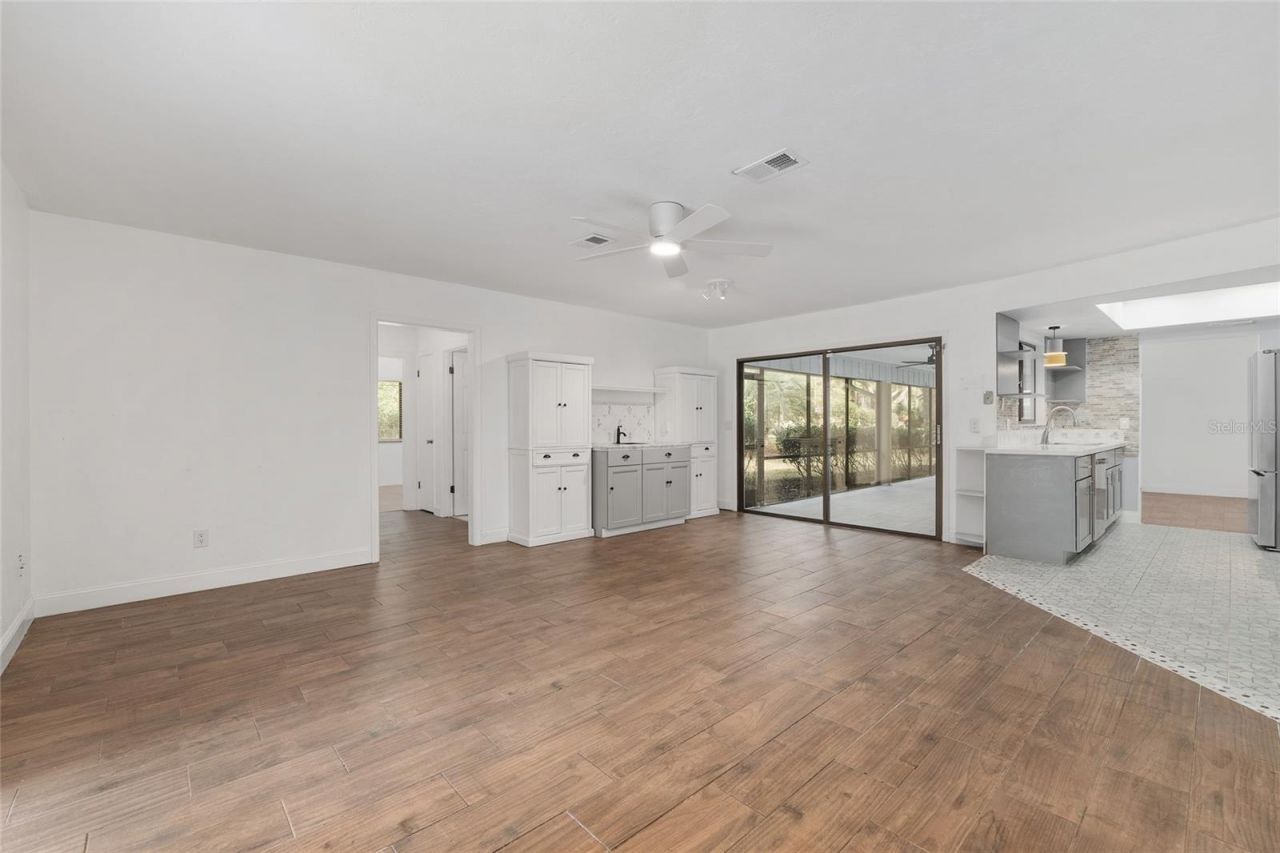 6242 NW 105th Avenue, Alachua, FL 32615 Photo