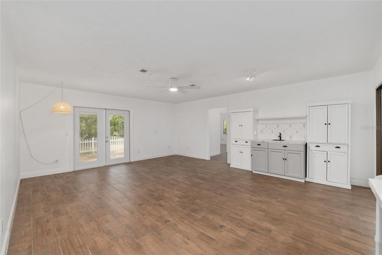 6242 NW 105th Avenue, Alachua, FL 32615 Photo