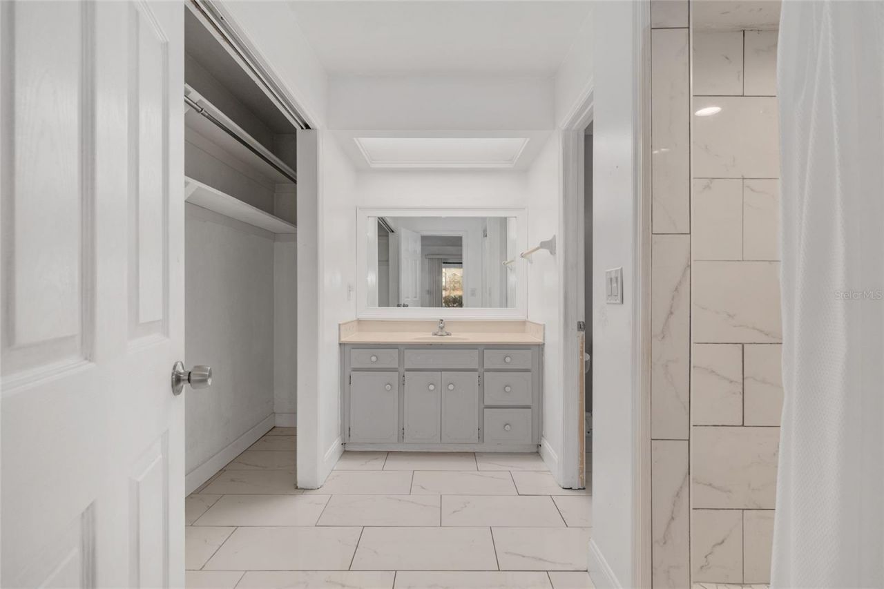 6242 NW 105th Avenue, Alachua, FL 32615 Photo