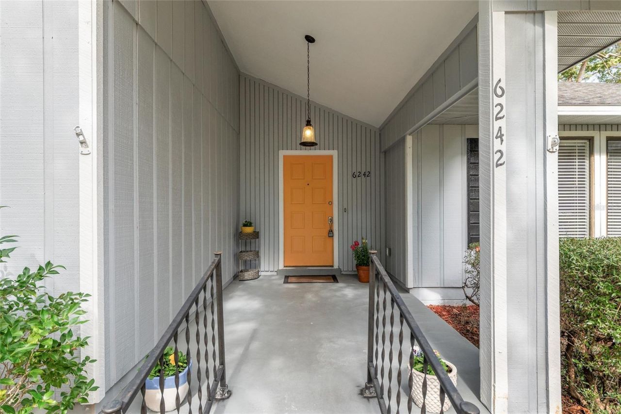 6242 NW 105th Avenue, Alachua, FL 32615 Photo