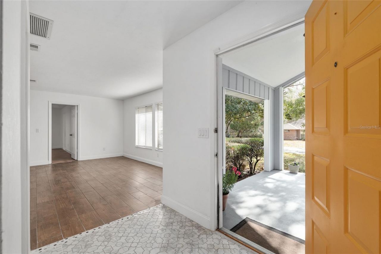 6242 NW 105th Avenue, Alachua, FL 32615 Photo