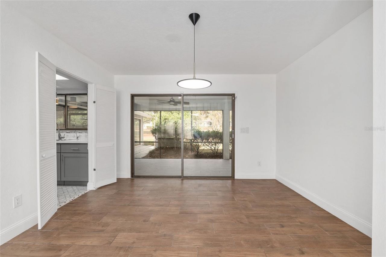 6242 NW 105th Avenue, Alachua, FL 32615 Photo