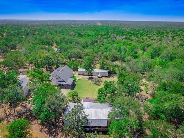 368 Riddle RD, Cedar Creek, TX 78612