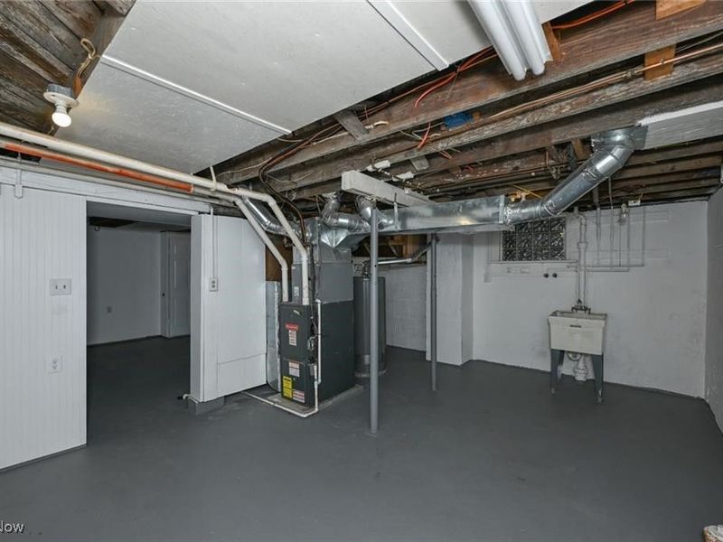 614 Parkview Avenue, Akron, OH 44310 Photo 24