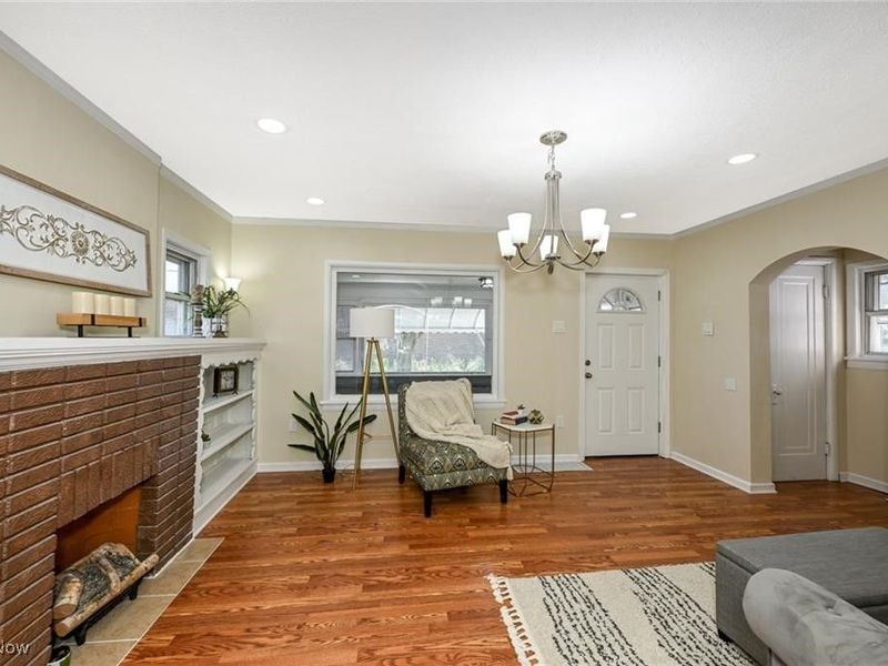 614 Parkview Avenue, Akron, OH 44310 Photo 4