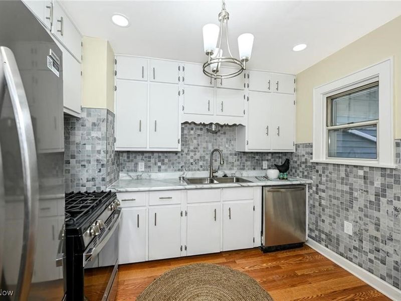 614 Parkview Avenue, Akron, OH 44310 Photo 8