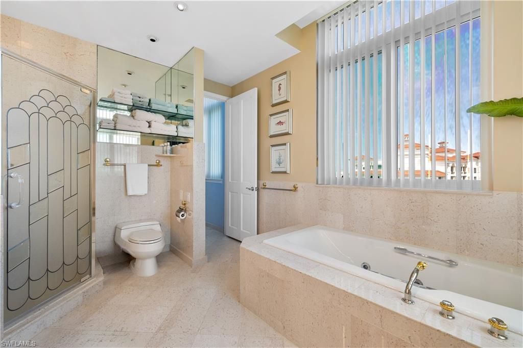 7515 Pelican Bay Blvd, Unit PH D, Naples, FL 34108 Photo
