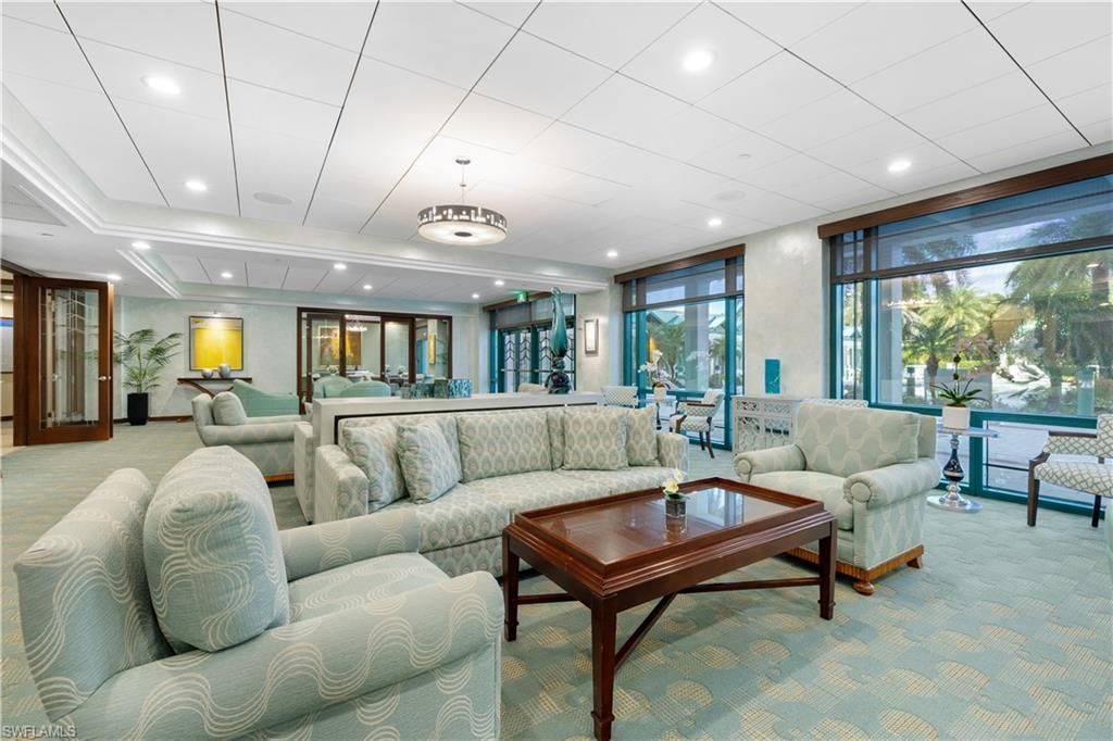 7515 Pelican Bay Blvd, Unit PH D, Naples, FL 34108 Photo